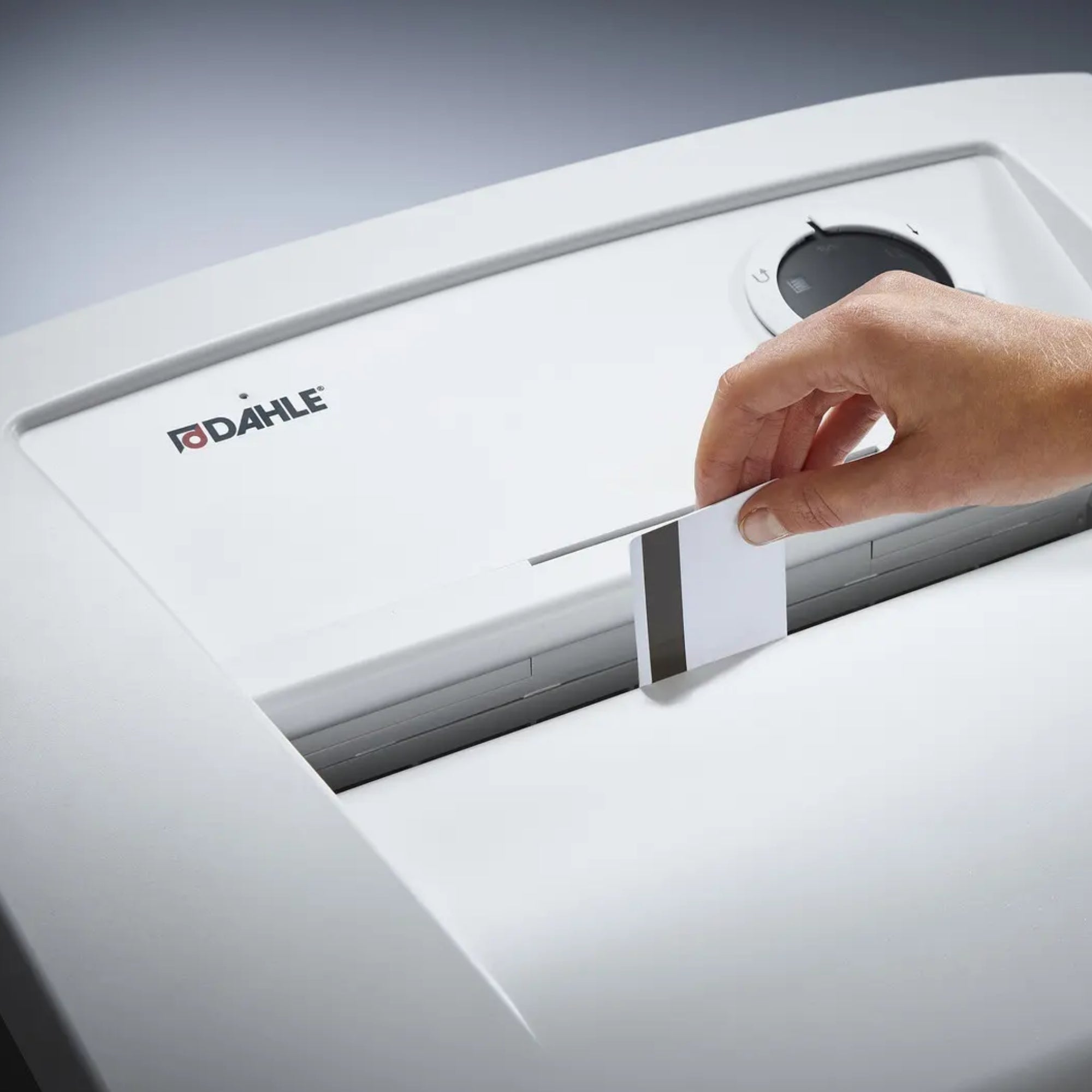 Dahle 410 L Plus Up to 26 Sheets P-4 100L Cross Cut Departmental Document Shredder
