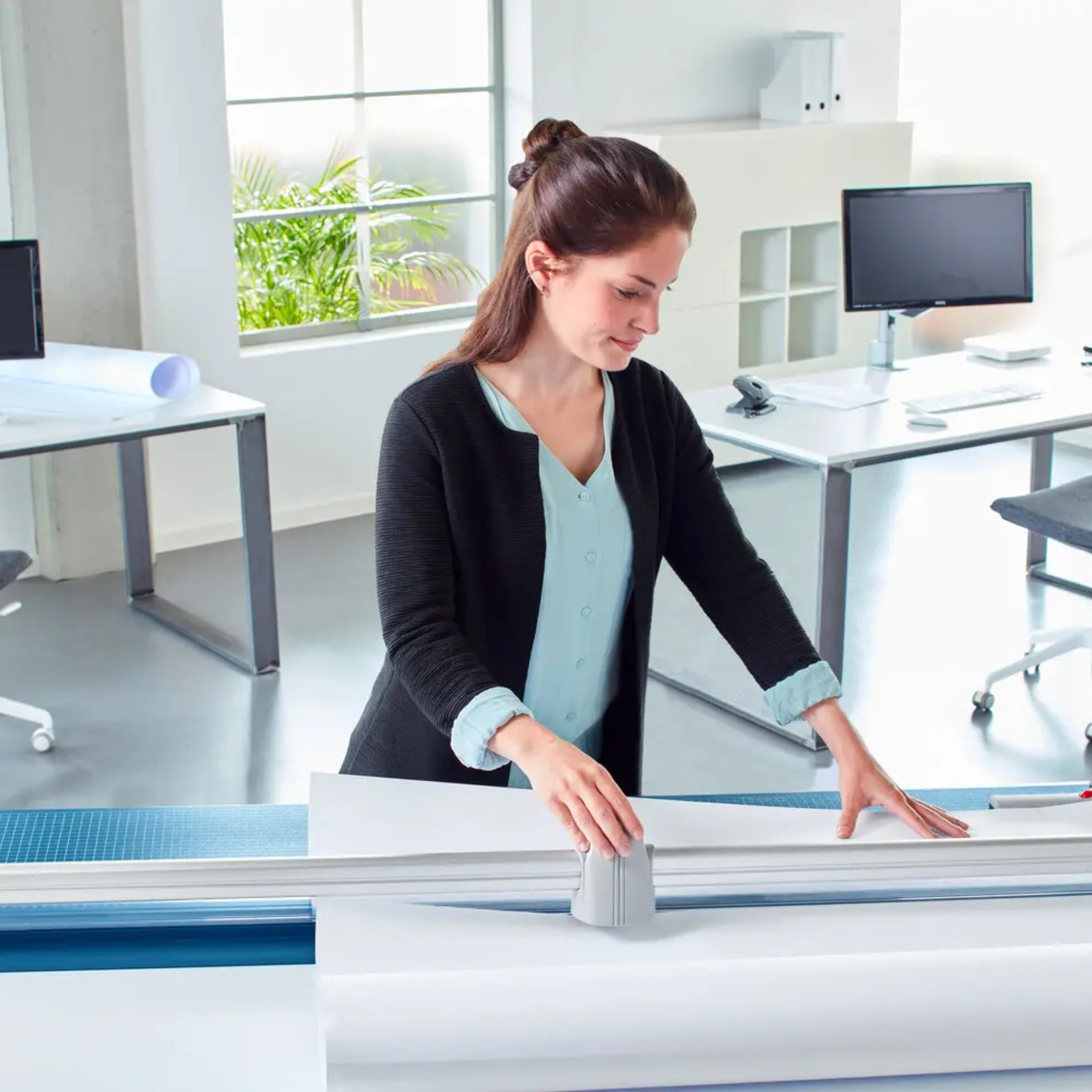 Dahle 448 A0 20 Sheets Professional Rotary Paper Trimmer