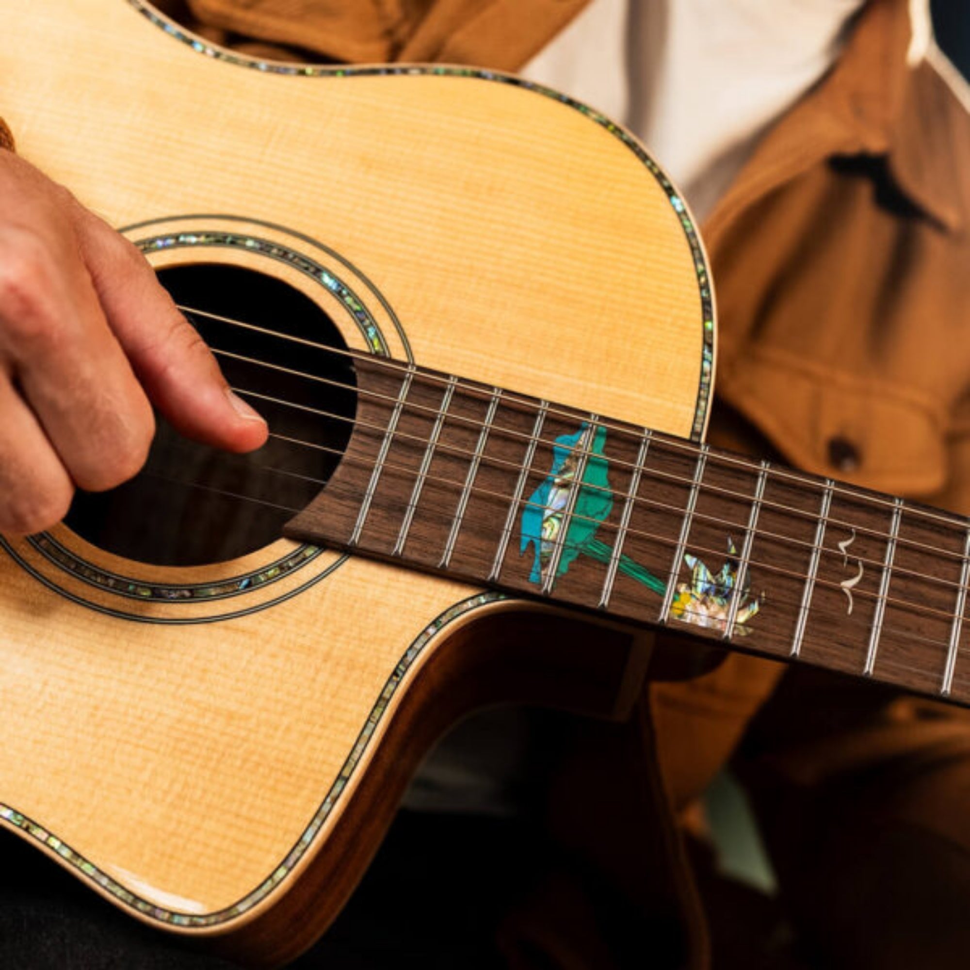 Washburn BTSC56SCE-D Bella Tono Suprema Studio 6-String with Solid Spruce Top & Barcus-Berry LX4 Preamp Electro-Acoustic Guitar – Natural Finish