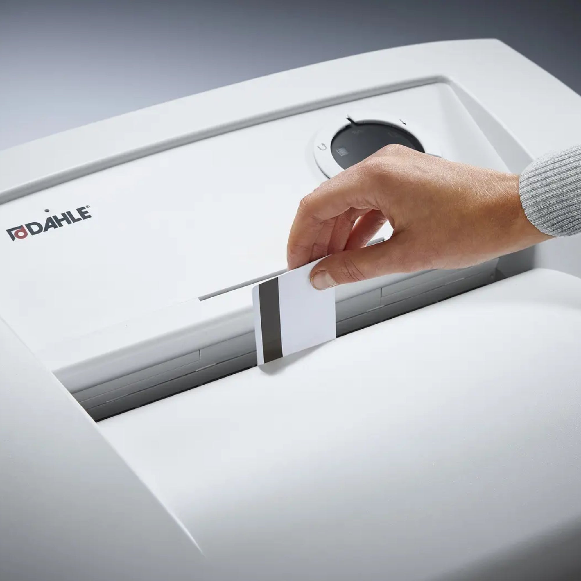 Dahle 210 Up to 19 Sheets P-2 100L Strip Cut Departmental Document Shredder
