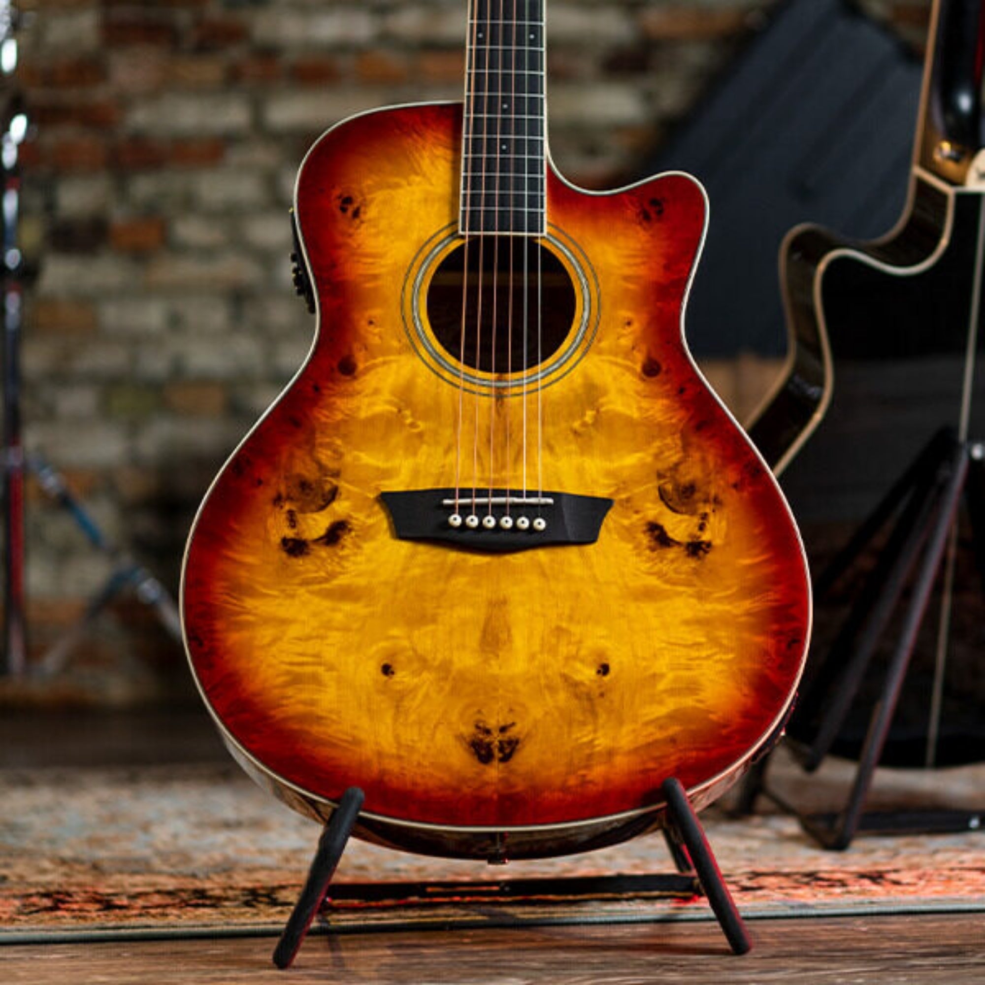 Washburn DFBACEA-U Deep Forest Burl ACE Grand Auditorium 6-String with Barcus Berry Active Electronics & Tuner Electro-Acoustic Guitar – Amber Fade