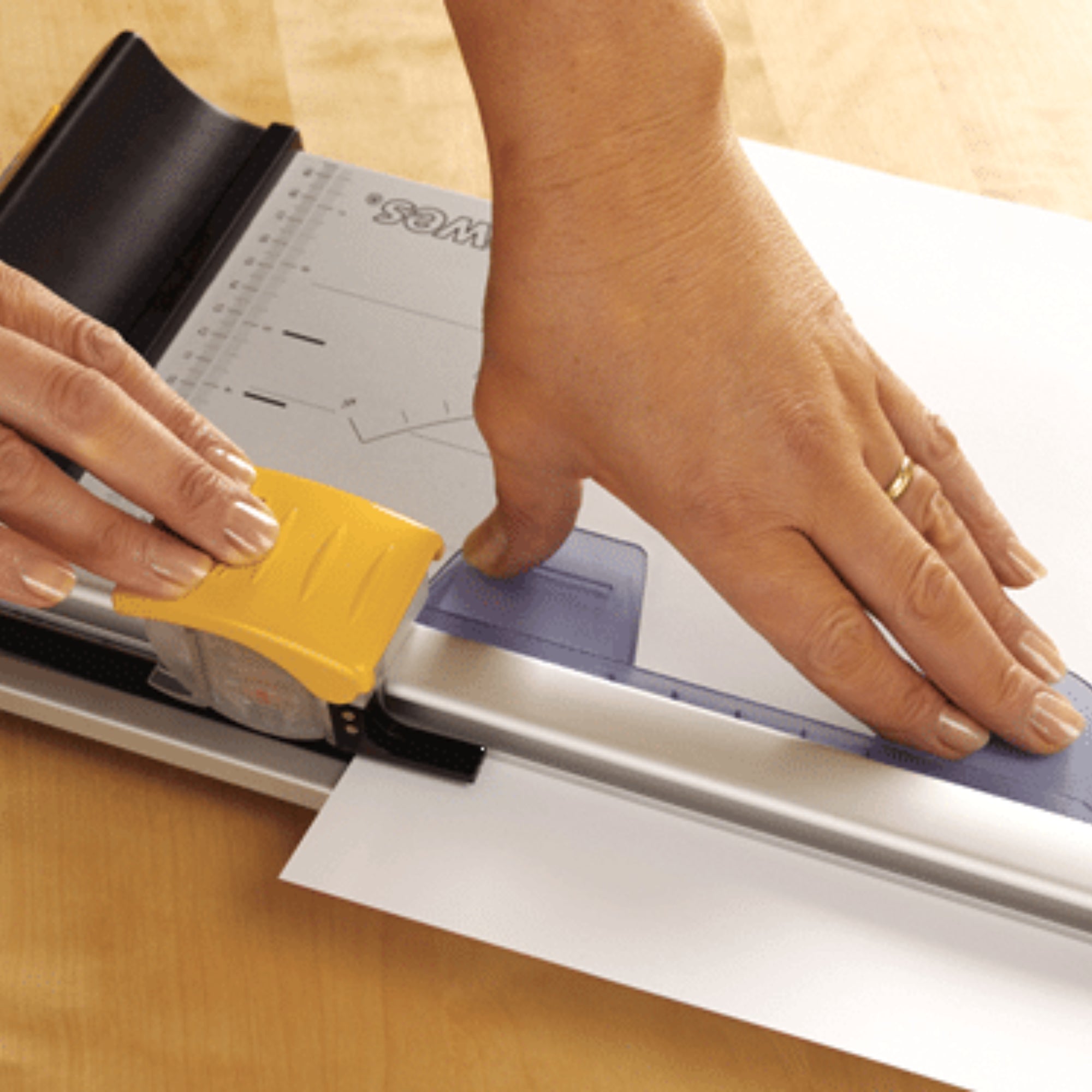 Fellowes Electron A3 10 Sheets Small / Home Office Paper Trimmer