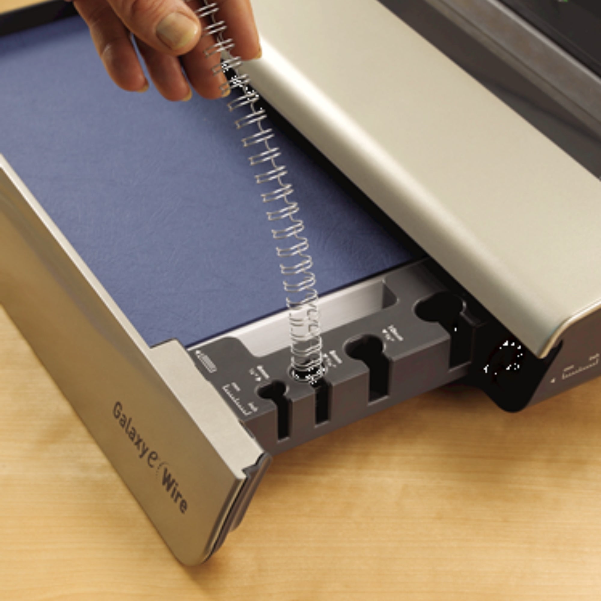 Fellowes Galaxy Wire 20 Sheets Punch & 130 Sheet Binding Capacity Manual Wire Binding Machine