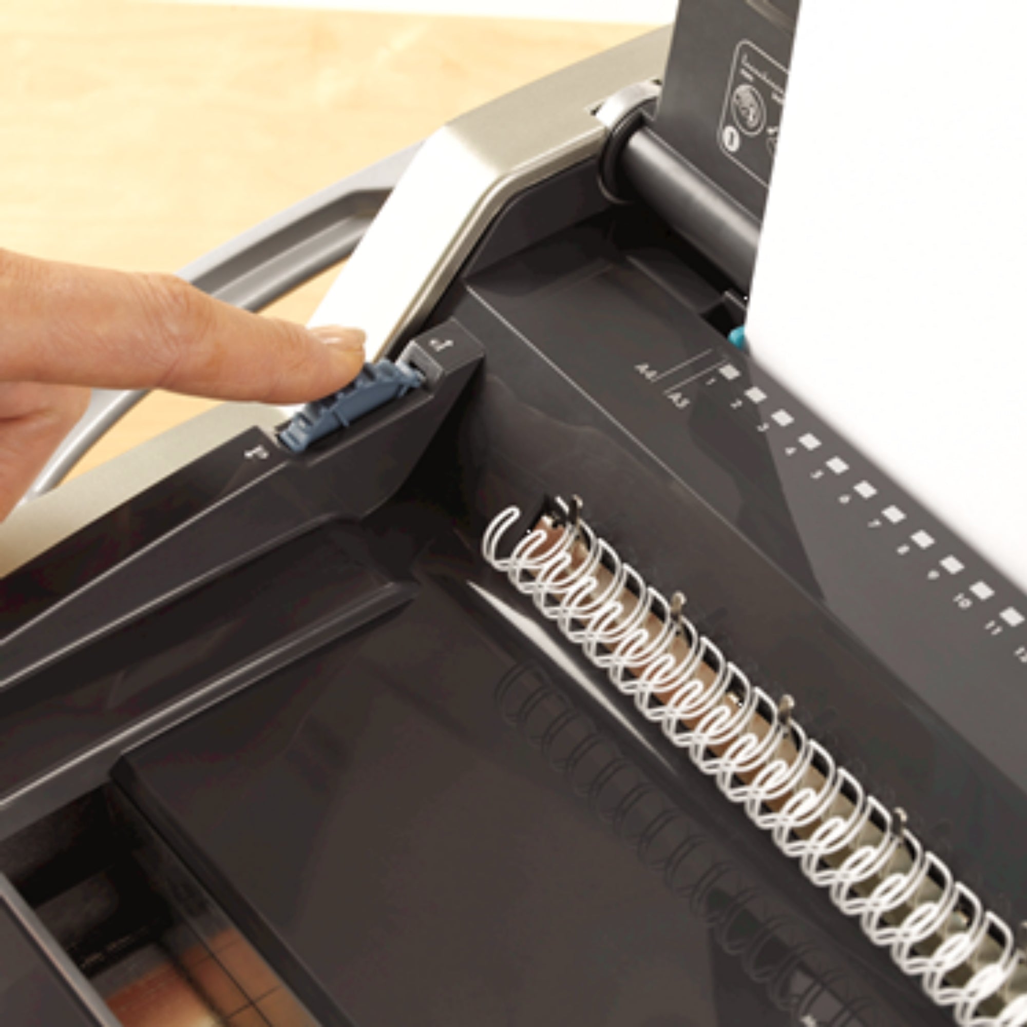 Fellowes Galaxy Wire 20 Sheets Punch & 130 Sheet Binding Capacity Manual Wire Binding Machine