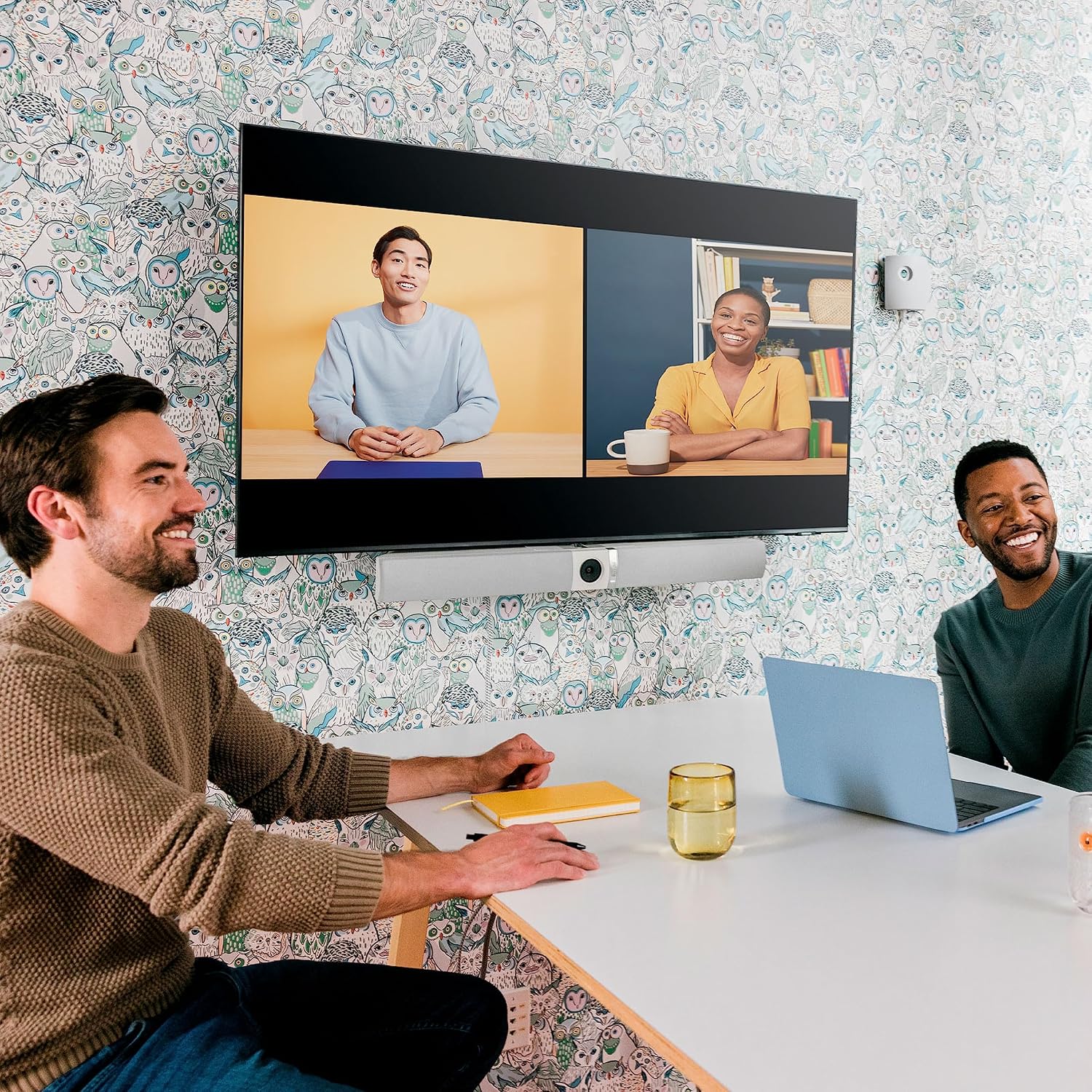 Owl Labs Owl Bar 4K Ultra HD Smart AI Video Conferencing Bar - Gray