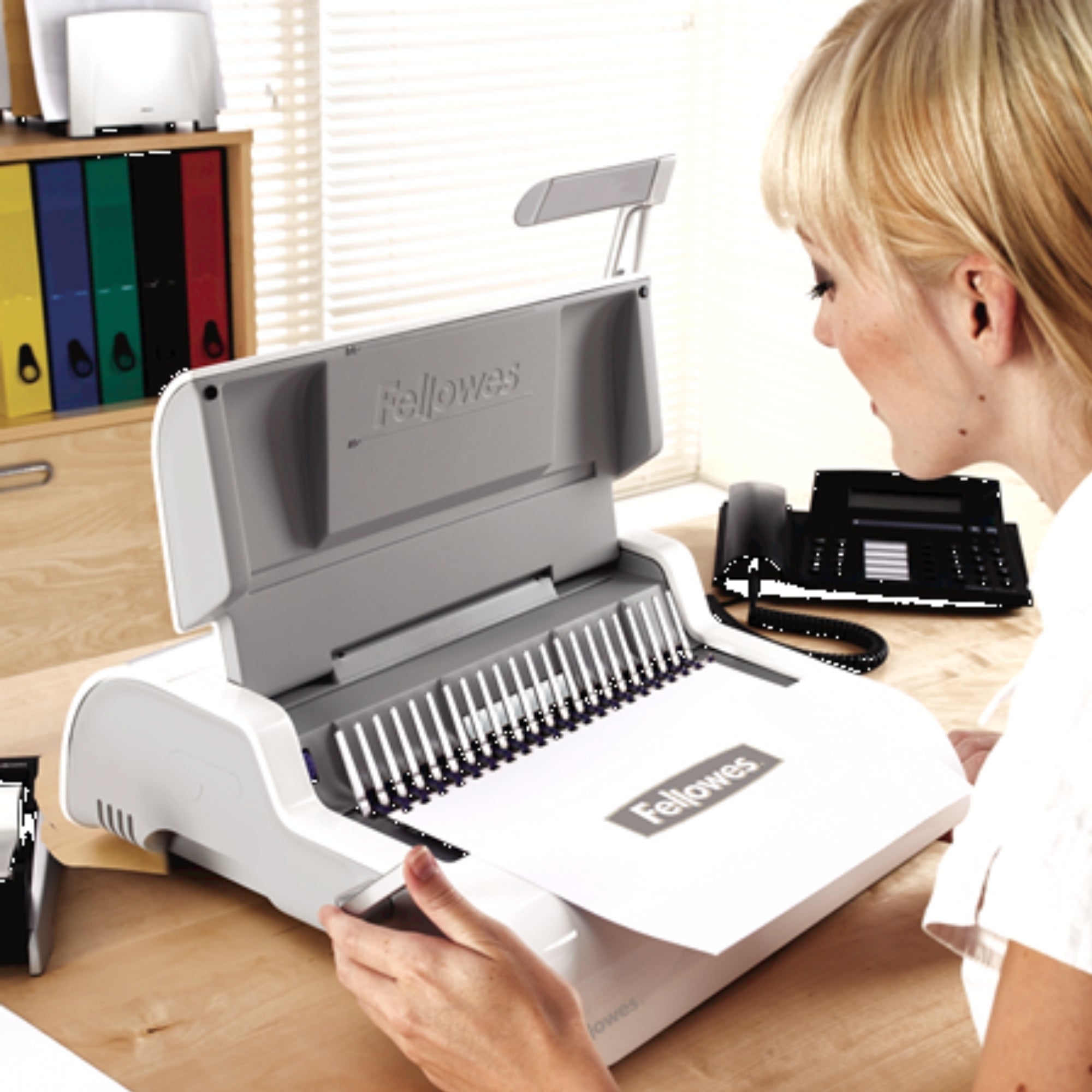 Fellowes Pulsar-E 300 20 Sheets Punch & 300 Sheets Binding Capacity Electric Comb Binding Machine