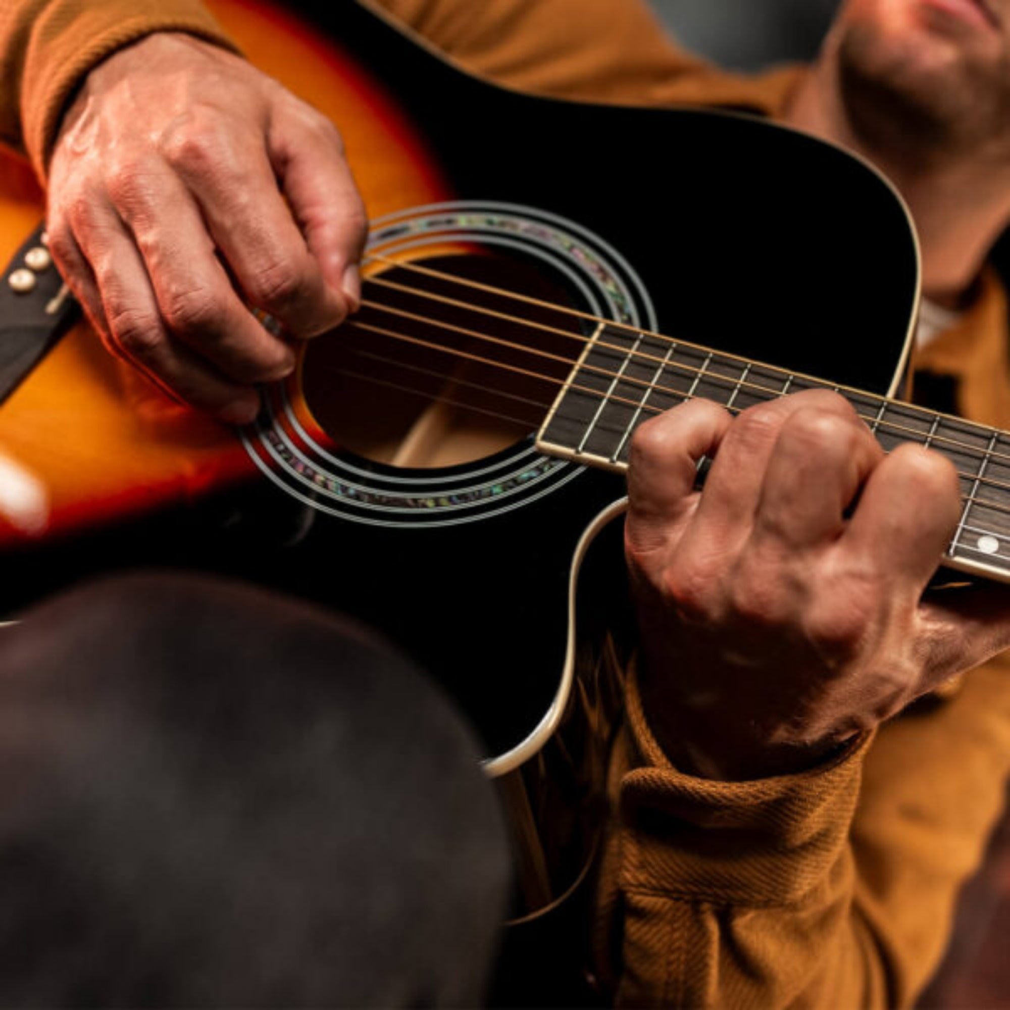 Washburn WA90CEVSB-U Vintage Series Dreadnought With 6-String Barcus Berry LX4 Preamp & Built-in Tuner Electro-Acoustic Guitar – Vintage Sunburst