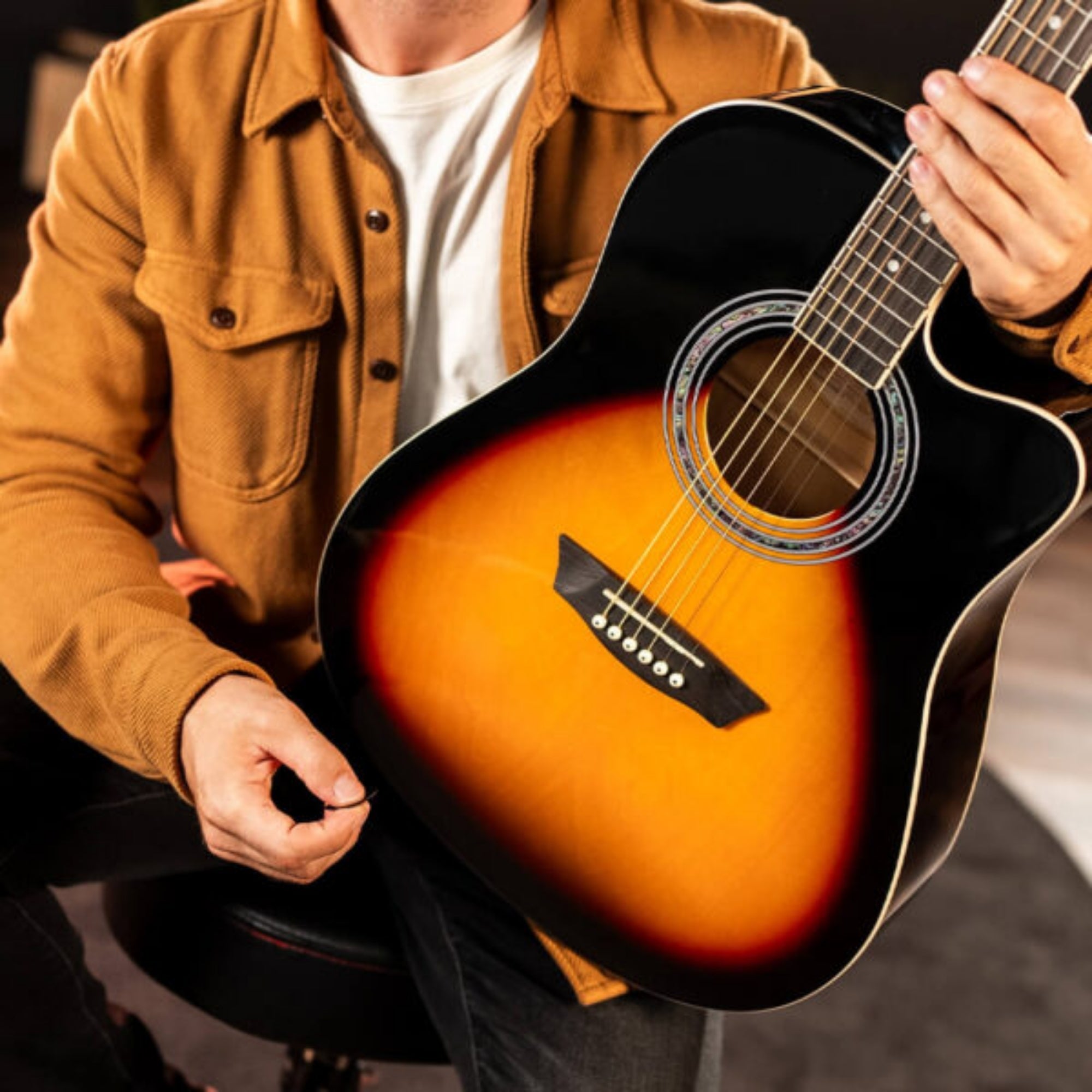 Washburn WA90CEVSB-U Vintage Series Dreadnought With 6-String Barcus Berry LX4 Preamp & Built-in Tuner Electro-Acoustic Guitar – Vintage Sunburst